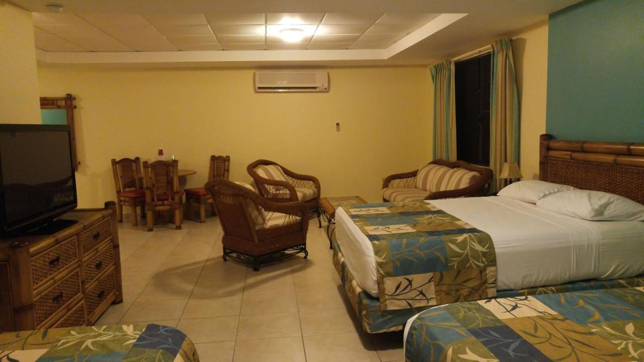 Fajardo Inn Extérieur photo