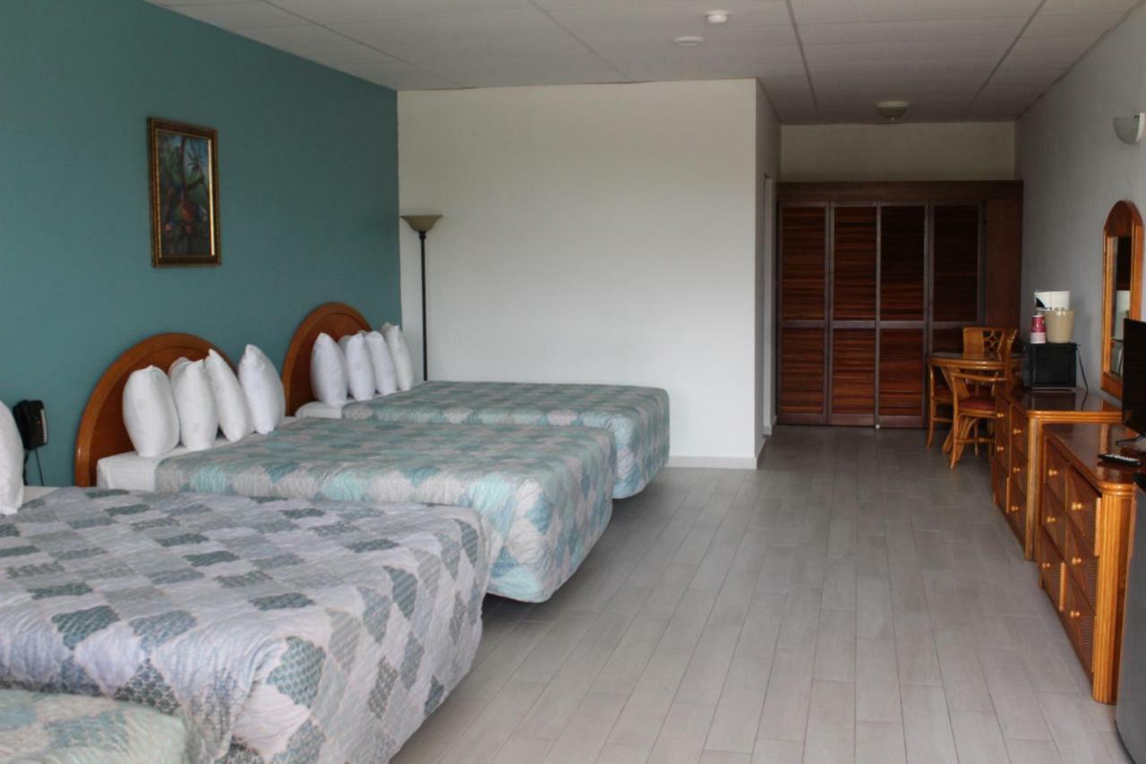 Fajardo Inn Chambre photo